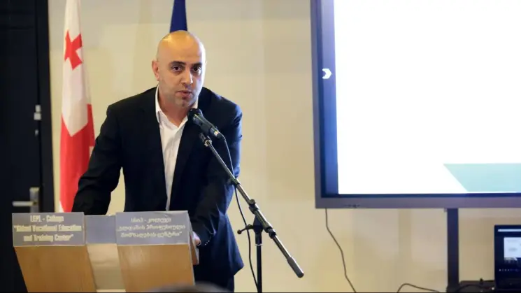 თბილისის საკრებულოს უმრავლესობის წევრმა, გლდანი 3-ის მაჟორიტარმა დეპუტატმა მიხეილ რეხვიაშვილმა 2025-2026 წლების ანგარიში წარადგინა