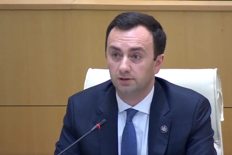 ლევან მახაშვილი – ევროკომისიის ანგარიში საკითხების სპექტრს მოიცავს და ვერ დაწვრილმანდება მხოლოდ პოლიტიკურ საკითხებზე ურთიერთბრალდებების დონეზე