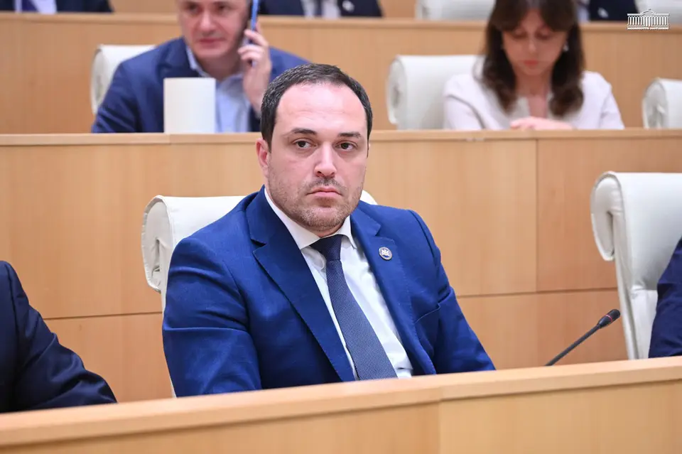 გიორგი გაბუნია – მიხეილ სააკაშვილი უღირებულებო, განულებული პოლიტიკოსია, რომელმაც საქართველოს ბევრი ბოროტება და დიდი ზიანი მოუტანა, ბოლომდე მოუწევს, პასუხი აგოს მძიმე დანაშაულებზე