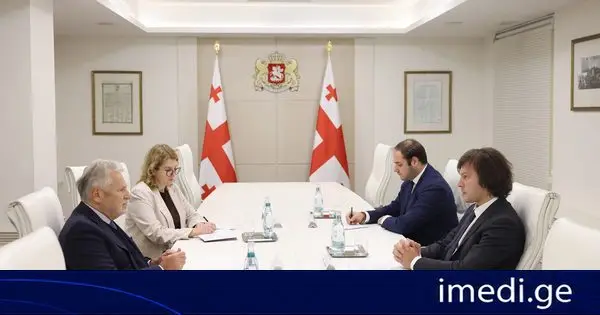 ირაკლი კობახიძე აღმოსავლეთ და ცენტრალური ევროპისა და ცენტრალური აზიის ნარკოპოლიტიკის კომისიის თავმჯდომარეს, პოლონეთის ყოფილ პრეზიდენტ ალექსანდერ კვაშნიევსკის შეხვდა