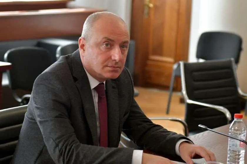 გურამ მაჭარაშვილი: „ნაციონალური მოძრაობა“ ზნეს არასოდეს შეიცვლის და არც გამოსწორდება ვინაიდან, არა მარტო ხელისუფლებაში ყოფნისას, არამედ ოპოზიციაშიც პირდაპირ კავშირზეა თავის გარე პატრონებთან და ბუნებრივია ამ მოცემულობას თავს ვერასოდეს დააღწევს”