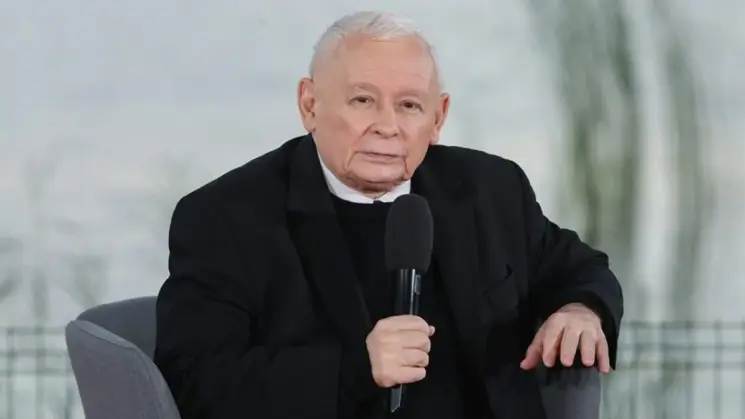 "ვითარება იმდენად ცუდია, რომ ღირს ასეთი მეთოდის გამოყენებაც" - იაროსლავ კაჩინსკი არ გამორიცხავს, რომ პოლონეთმა ევროკავშირიდან გამოსვლაზე მოლაპარაკებები დაიწყოს