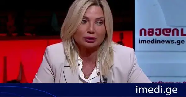 სოფო ნიკოლაიშვილი: ჩაბმულნი არიან პროპაგანდაში, რომელიც აბსოლუტურ ტყუილზეა აგებული. „იმედს“ გვეძახიან „ნადეჟდას“, „ქართულ ოცნებას“ რუსეთის ხელისუფლებას. უკაცრავად და 2012 წელს ვინ გააუქმა ცალმხრივად სავიზო მიმოსვლა რუსეთთან?! „ოცნებას“ რომ თითებზე უთვლიან რუს ტურისტებს, ჩელიაბინსკში ვართ ახლა?! რატომ არ ვართ?!