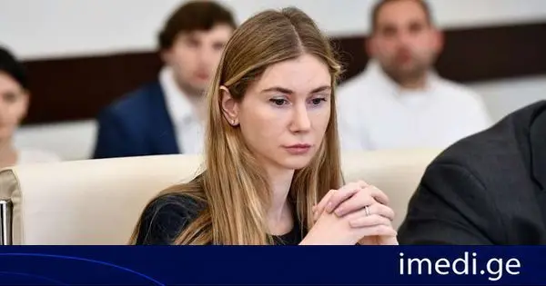 „ნაციონალური მოძრაობის“ ყოფილი თავმჯდომარე თინა ბოკუჩავა პარტიის მოქმედ ლიდერებს აკრიტიკებს
