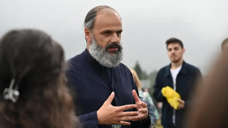 საქართველოს პარლამენტის სტაჟიორები სამთავროს დედათა მონასტერსა და შიომღვიმის სამონასტრო კომპლექსს ესტუმრნენ