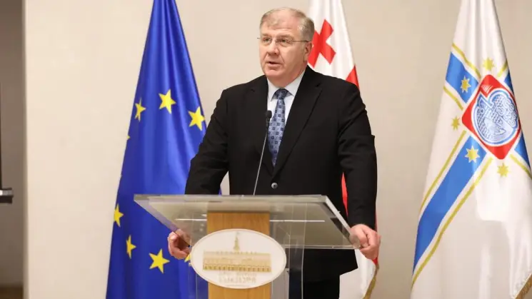 თბილისის საკრებულოს ფრაქცია "ქართული ოცნება-დემოკრატიული საქართველოს" თავმჯდომარის მოადგილემ კახა ბერაძემ VIII მოწვევის საკრებულოში საქმიანობის შესახებ ანგარიში წარადგინა