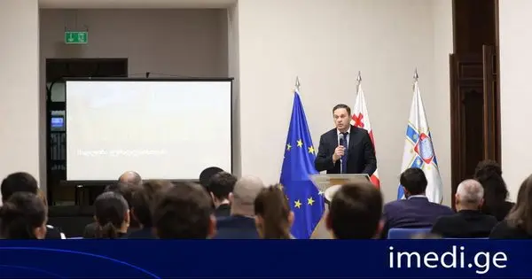 სპორტისა და ახალგაზრდულ საქმეთა კომისიის თავმჯდომარემ შალვა სუთიაშვილმა ერთწლიანი მუშაობის ანგარიში წარმოადგინა