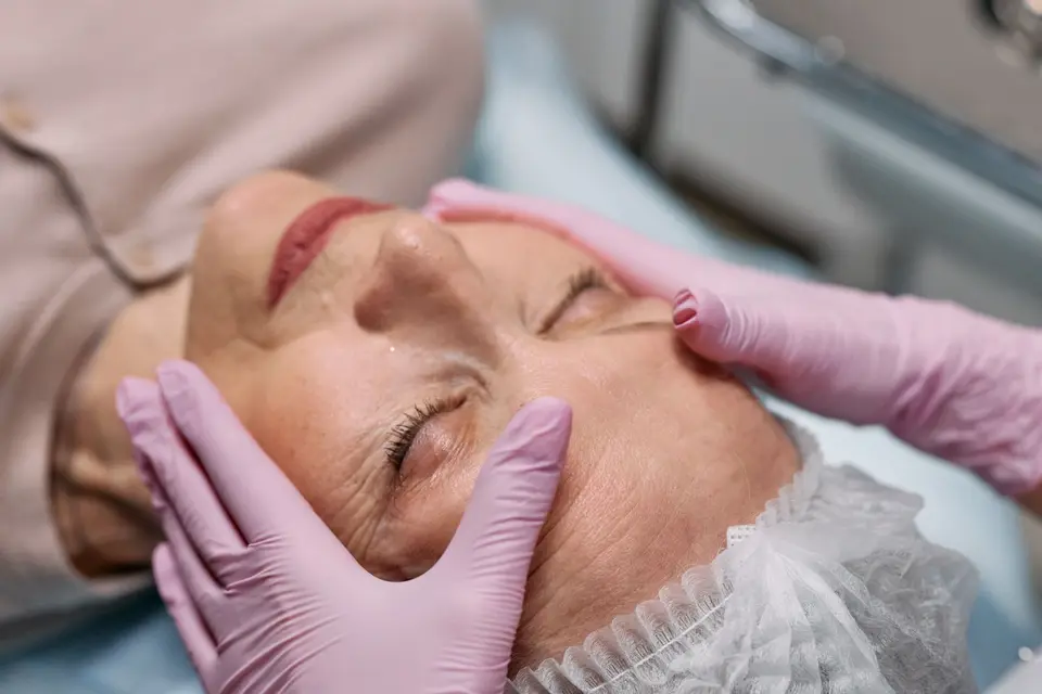 გლიცინისა და NAC-ის კომბინაცია ასაკოვან ადამიანებში ზრდის გლუტათიონის დონეს და აუმჯობესებს მიტოქონდრიულ ფუნქციასა და კუნთების სიმტკიცეს — რას აჩვენებს კვლევა?