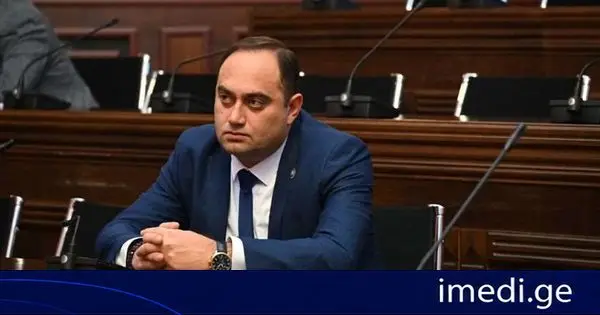 ზურაბ ქადაგიძე: 5 რადიკალური ოპოზიციური პარტიის აკრძალვის პროცესი უნდა დამთავრდეს და, შესაბამისად, ბუნებრივად გაიწმინდება პოლიტიკური ველი - შემდეგ კი აუცილებლად გამოჩნდებიან ისეთი პოლიტიკური ძალები, რომლებიც ხელისუფლებას ღირსეულ ოპონირებას გაუწევენ