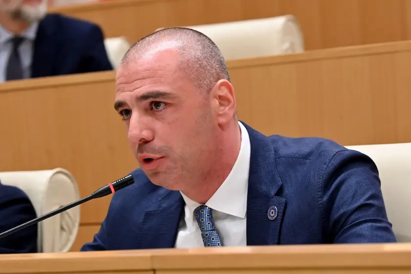 ლევან მაჭავარიანი ევროკავშირზე: შუა დერეფნის მნიშვნელობა გაასმაგებულია, შესაბამისად, დრო არ ითმენს, მათ მოუწევთ ადრე თუ გვიან დასხდნენ ჩვენთან, გვესაუბრონ