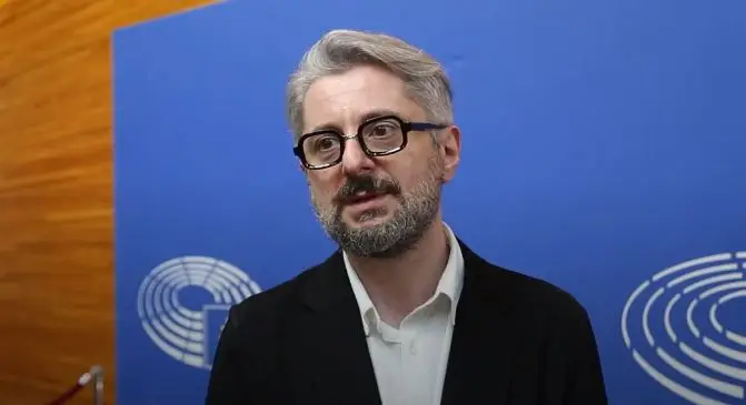 ,, თურმე, სადა ხარ, მთლად კაციჭამია ყოფილა” – რას წერს ნიკა გვარამია?