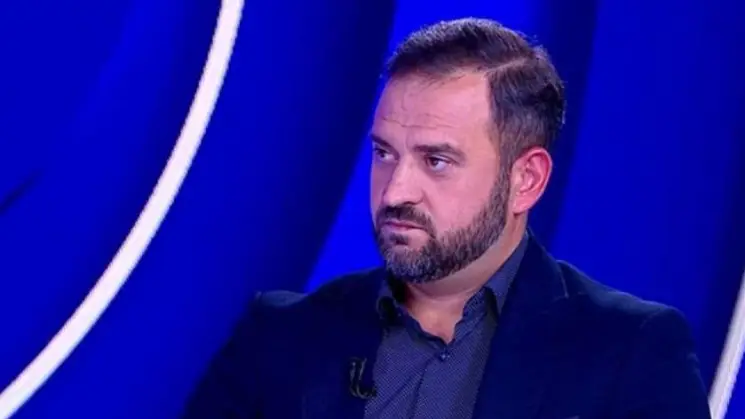 დავით ჩიხელიძე: როდესაც ადამიანს არგუმენტებით ვერ უპირისპირდები, იწყებ მის გაშავებას. როცა მის ნათქვამში ფაქტობრივ შეცდომას ვერ პოულობ, ცდილობ, თავად ადამიანი გახადო პრობლემა, თუმცა ეს სიმართლეს ვერ ცვლის. გიორგი გველესიანის შემთხვევაში სწორედ ეს ხდება