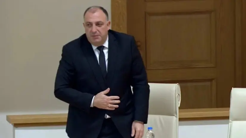 მშენებარე ბინა, ახალი მანქანა და დანაზოგი - გენერალური პროკურორის ახალი დეკლარაცია