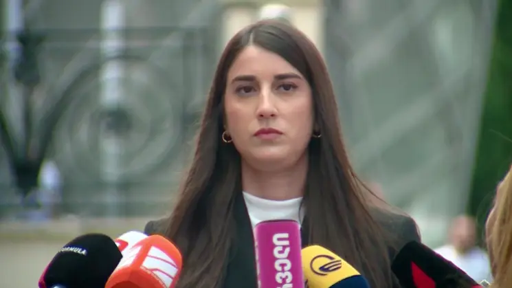 ვფიქრობთ, მტკიცებულებები დაადასტურებენ, რომ სწორედ ლევან ახობაძემ განახორციელა მისთვის ბრალად შერაცხილი ქმედება - პროკურორი