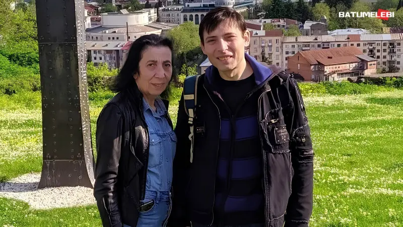 „ჩემს შვილს იძულებით მოაწერინეს ხელი აღიარებაზე“ – ინტერვიუ დედასთან, რომლის შვილსაც 17 წელი მიუსაჯეს