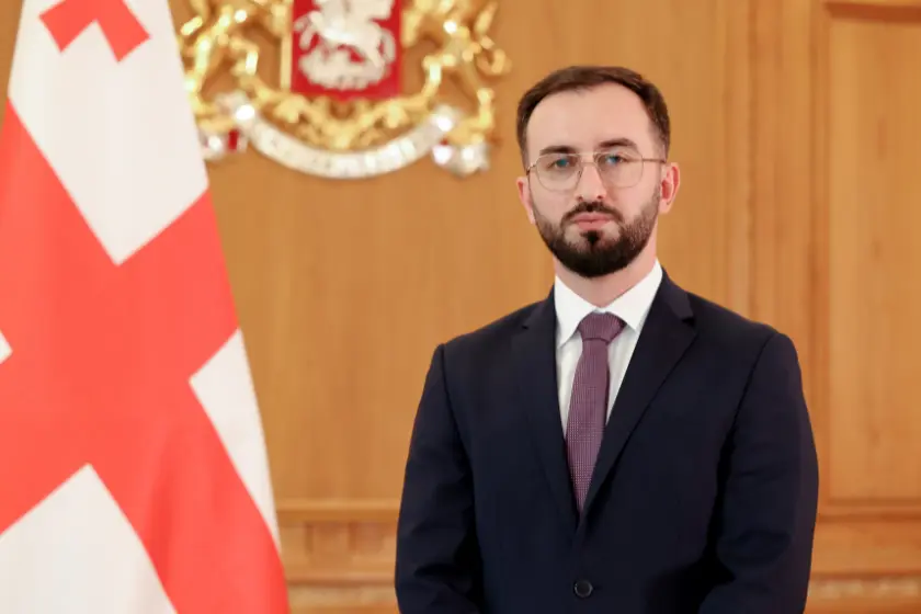 საქართველოს პრეზიდენტის ადმინისტრაციის უფროსად ლუკა ეხვაია დაინიშნა • POSTV