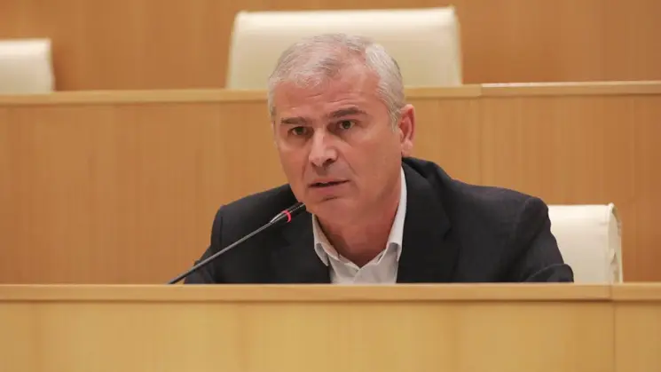 მიაჩნიათ, რომ საქართველოში ყველას, ვინც რადიკალიზმს, ექსტრემიზმს და საზოგადოების გახლეჩას ემსახურება, ხელი უნდა შეუწყონ - ირაკლი ქადაგიშვილი მუსიკოს "კორძის" კონცერტის ევროპული სტრუქტურების მხრიდან დაფინანსებაზე