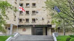 დიდი ოდენობით ნარკოტიკული საშუალების უკანონო შეძენის, შენახვის და რეალიზაციის ხელშეწყობის ფაქტზე ბრალდებულს 15 წლით თავისუფლების აღკვეთა მიესაჯა