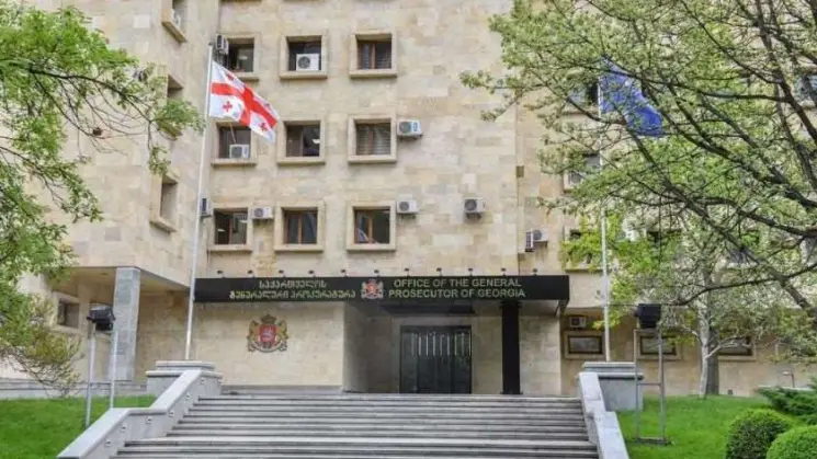 დიდი ოდენობით ნარკოტიკული საშუალების უკანონო შეძენის, შენახვის და რეალიზაციის ხელშეწყობის ფაქტზე ბრალდებულს 15 წლით თავისუფლების აღკვეთა მიესაჯა
