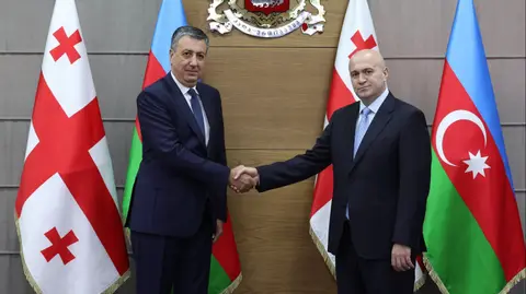 საქართველოს შინაგან საქმეთა მინისტრი, საქართველოში აზერბაიჯანის რესპუბლიკის საგანგებო და სრულუფლებიან ელჩს შეხვდა