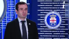 "ერთ-ერთი ბრალდებულის საცხოვრებელი სახლის ჩხრეკისას ამოღებულია საბრძოლო მასალა და ხელყუმბარა, ასევე ნივთები ტერორისტული ორგანიზაციის სიმბოლიკით" - პროკურორი