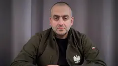გიორგი გამსახურდია ოპოზიციაზე: ასეთი უსამშობლო და ქვეყნის მოღალატე გარეწრები არიან, თავიანთი მედია-რესურსებიანად. რომ არ აგვეკრძალა ფრენები, რატომ არ აკრძალეთო, ახლა კიდევ, ირანელი რადიკალურად განწყობილი პოლიტიკოსების მუქარებს ავრცელებენ სპეციალურად