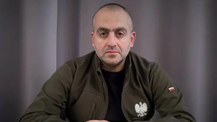 გიორგი გამსახურდია ოპოზიციაზე: ასეთი უსამშობლო და ქვეყნის მოღალატე გარეწრები არიან, თავიანთი მედია-რესურსებიანად. რომ არ აგვეკრძალა ფრენები, რატომ არ აკრძალეთო, ახლა კიდევ, ირანელი რადიკალურად განწყობილი პოლიტიკოსების მუქარებს ავრცელებენ სპეციალურად