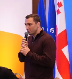 "გავაგრძელებთ ყველა რეგიონის შემოვლას და მათი საჭიროებების დაკმაყოფილებას" - ვარლამ ლიპარტელიანმა
