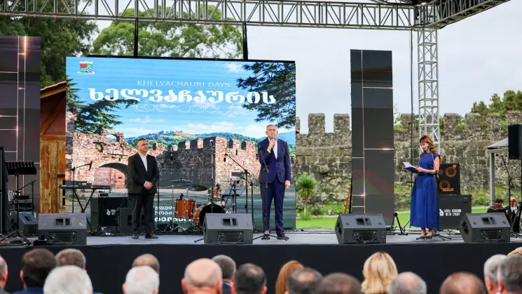 აჭარის მთავრობის თავმჯდომარე ზურაბ პატარაძე სახალხო დღესასწაულის "ხელვაჩაურის დღეები" დასკვნით ღონისძიებას დაესწრო