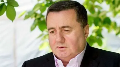 ბიზნესმენი ვანო ჩხარტიშვილი განცხადებას ავრცელებს