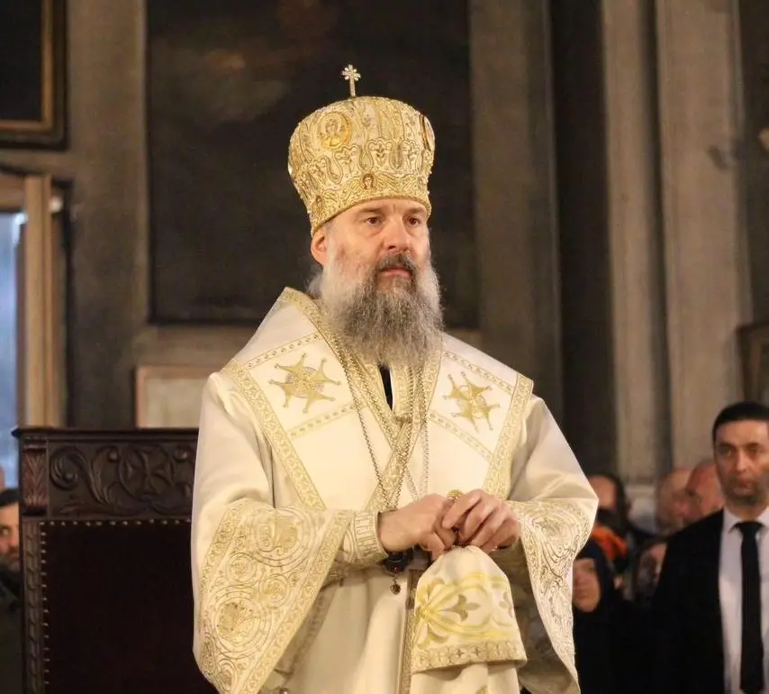საქართველოს პატრიარქი ჯვართამაღლების დღესასწაულზე სამების საპატრიარქო ტაძარში წირვას აღავლენს • POSTV