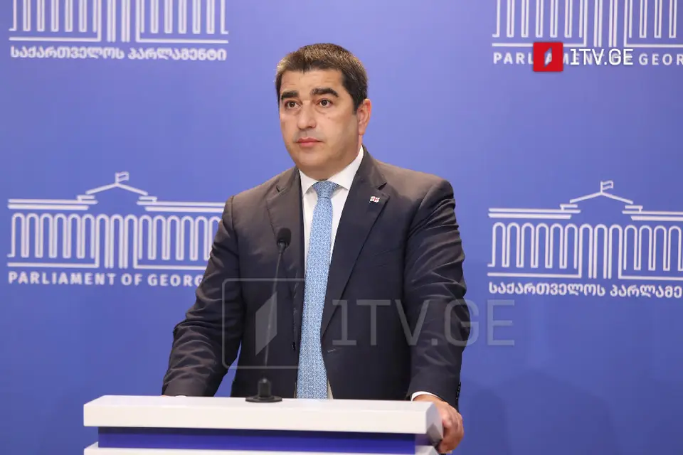 შალვა პაპუაშვილი – 70 წლის განმავლობაში ყოველი მომდევნო დღე უფრო რთულად წარმოსადგენს ხდიდა ლევილში შენახული იმედის აღსრულებას, მაგრამ ქართველმა ერმა მოახერხა იდენტობის შენარჩუნება