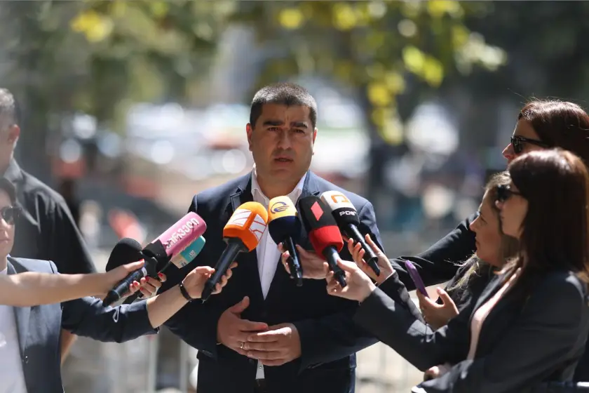 შალვა პაპუაშვილი: ყოველ ჯერზე, როდესაც „ალდე“-ს მხრიდან იქნება რაიმე სახის პრეტენზია საქართველოს მიმართ, უნდა მივუტრიალდეთ და ვუთხრათ, რომ არიან ტერორისტების შემწყნარებლები და ახლა თუ რეაგირება არ ექნებათ, არიან ქსენოფობიის შემწყნარებელი ალიანსი