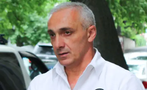 თამაზ ელიზბარაშვილი აცხადებს, რომ შიმშილობა დაიწყო