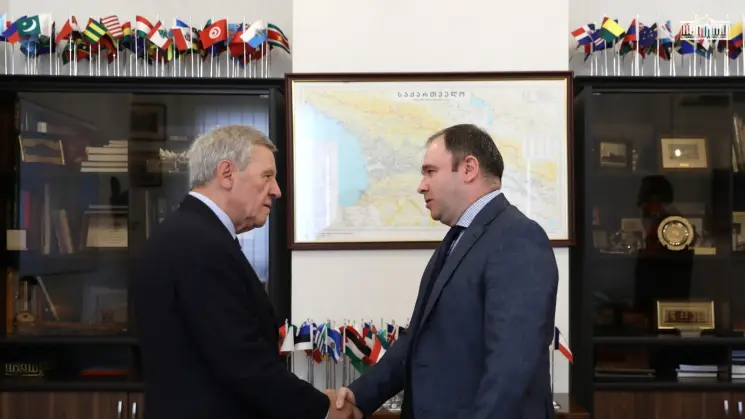 ნიკოლოზ სამხარაძე დელფოსის ეკონომიკური ფორუმის პრეზიდენტს შეხვდა