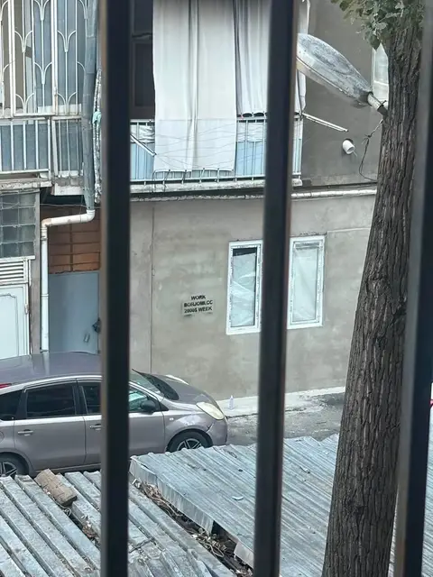 ,, ჩემი ფანჯრების წინ, ორი პატარა გოგო დაიჭირეს” – გიორგი ახობაძე