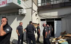 რუსთავში მარტოხელა დედას სამი შვილით ბინიდან ასახლებენ – ადგილზე აღსრულების პოლიციაა მობილიზებული