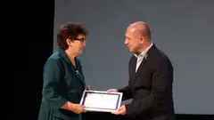 გივი მიქანაძემ ჩოხატაურისა და ოზურგეთის მუნიციპალიტეტების სკოლების ღვაწლმოსილი პედაგოგები დააჯილდოვა