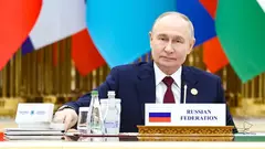 პუტინმა სომხეთსა და აზერბაიჯანში 1 მლნ რუბლზე მეტი ნაღდი ფულის გატანა აკრძალა