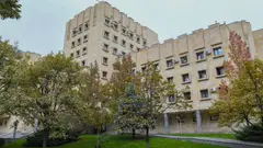 პროკურატურამ კახეთში, ყალბი დოკუმენტების გამოყენებით წინასწარი შეთანხმებით ჯგუფის მიერ თაღლითური გზით დაბალშაქრიანი ყურძნის ჩაბარების მცდელობის ფაქტებზე ორ პირს ბრალდება წარუდგინა