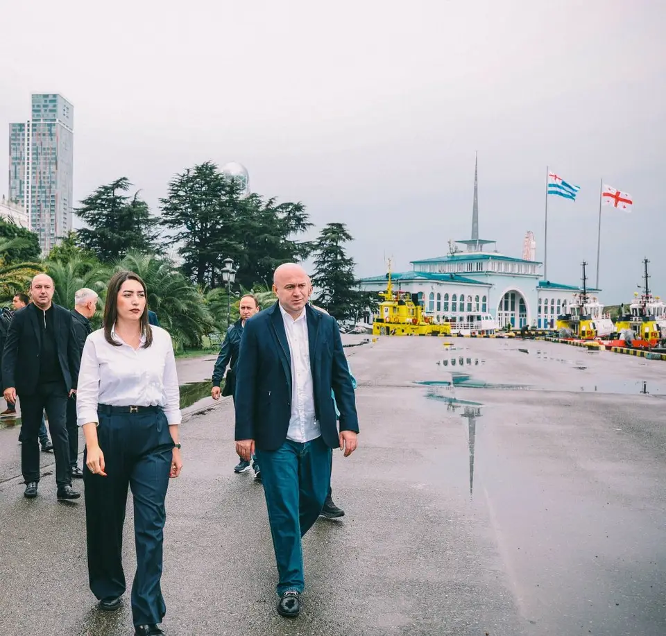 შინაგან საქმეთა მინისტრი სულხან თამაზაშვილი და სომხეთის რესპუბლიკის შინაგან საქმეთა მინისტრი არპინე
