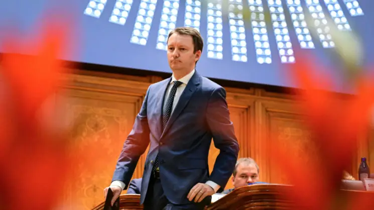 Politico: რუმინეთშო პოლიტიკური კრიზისი ღრმავდება - პარლამენტმა პრემიერ-მინისტრის კანდიდატურას მხარი არ დაუჭირა