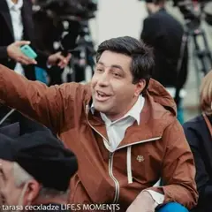 “გენიალური ამბავი მაქვს”– ვახო სანაია