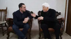 გიორგი ჯინჭარაძემ 100 წლის აფხაზეთიდან დევნილ ვეტერანს დაბადების დღე მიულოცა