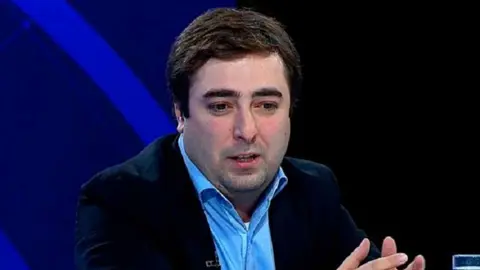 ნიკოლოზ მეტრეველი მთავრობისადმი ნდობის მაჩვენებელზე: 54.1% და ევროპის საუკეთესო ხუთეული - ეს ციფრები კიდევ ერთხელ გვახსენებს მარტივ ჭეშმარიტებას: პოლიტიკური ხმაური ერთია, გაზომვადი საზოგადოებრივი განწყობა კი მეორე