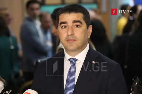შალვა პაპუაშვილი – სანქციები გახლავთ დიდ ბრიტანეთსა და რუსეთს შორის ანგარიშსწორების ნაწილი, აქ ჩვენი ინტერესი არავის აქვს, არც რაიმეს გაკეთების, არც რაიმეს გაფუჭების