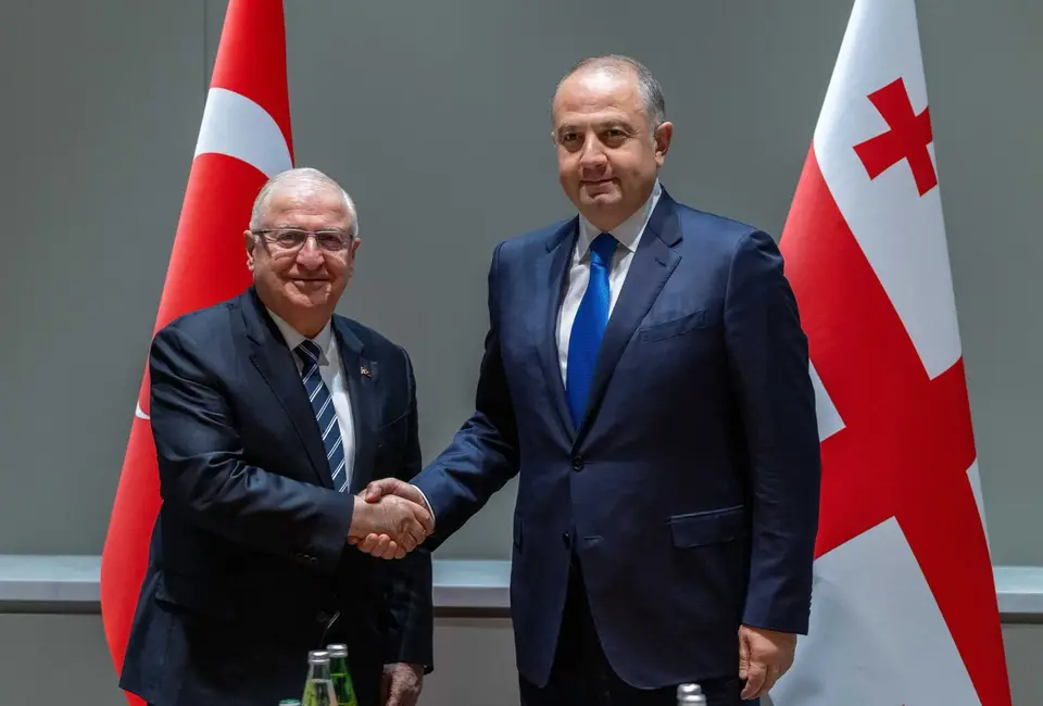 ირაკლი ჩიქოვანი თურქეთის თავდაცვის მინისტრს, იაშარ გიულერს შეხვდა
