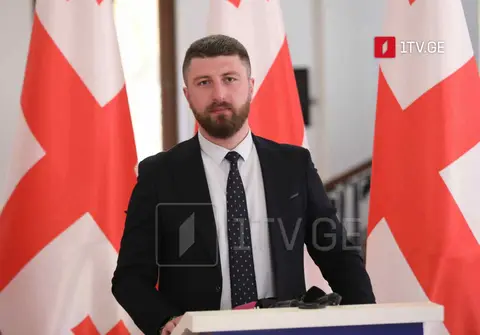 არჩილ გორდულაძე – ევროკომისიის კვლევამ ევროკავშირის ბიუროკრატიას ცივი წყალი გადაასხა, მათივე კვლევით აღმოჩნდა, რომ ქართველი ხალხი სწორედ საქართველოს მთავრობას ენდობა