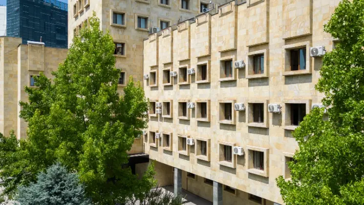 საქართველოს პროკურატურამ განსაკუთრებით დიდი ოდენობით ფულის გათეთრების ფაქტზე ერთი პირის მიმართ სისხლის სამართლებრივი დევნა დაიწყო