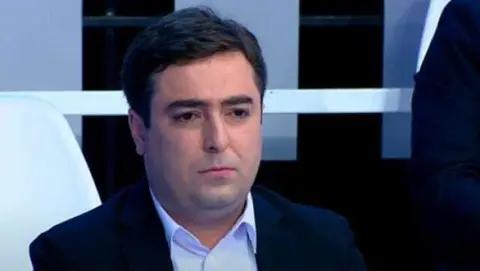 ნიკოლოზ მეტრეველი გიორგი დავითაძის საქმეზე: უმძიმესი ბრალდება გაჟღერდა, მაგრამ მძიმე ბრალდებას ძალიან დამაჯერებელი მტკიცებულებაც სჭირდება. მხოლოდ ხმაური აღარ არის საკმარისი იმისთვის, რომ ხალხი ავტომატურად ქუჩაში გამოვიდეს